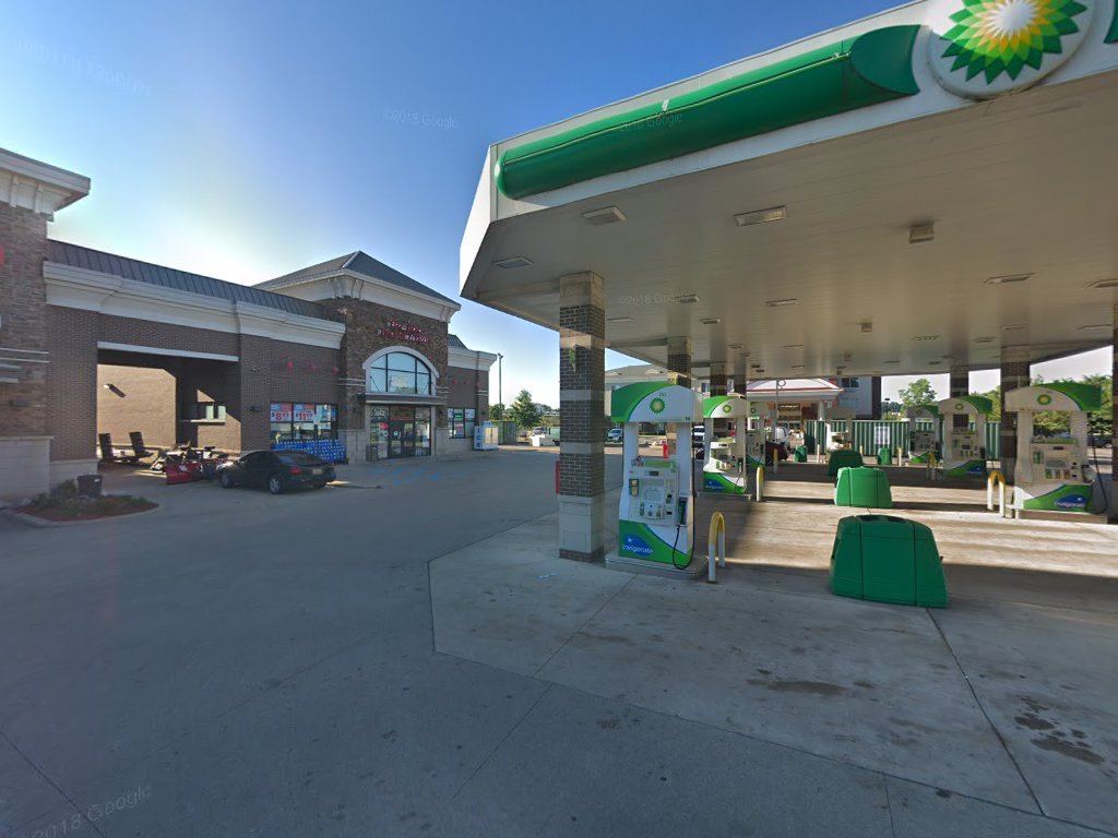 Showcase Car Wash — photo